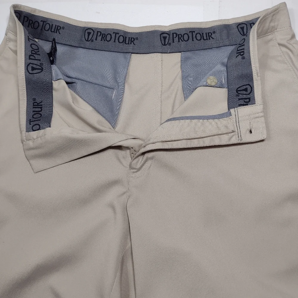 Pro Tour Men's Classic Tan Shorts Size (34)